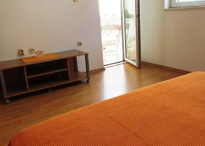 Urban Jadre Apartment Makarska