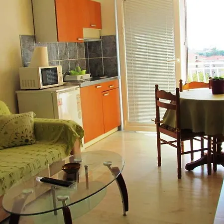 Urban Jadre アパート