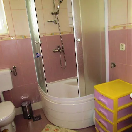 Urban Jadre アパート