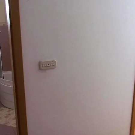 Urban Jadre * マカルスカ